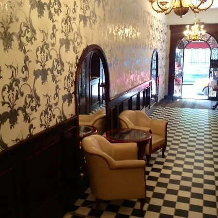Rezime Civilization Hotel 3*